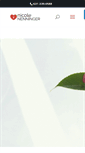 Mobile Screenshot of nicolenenninger.com